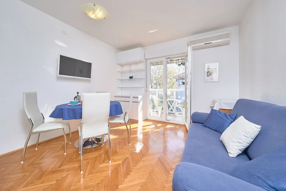 Apartment Andrea by Litto