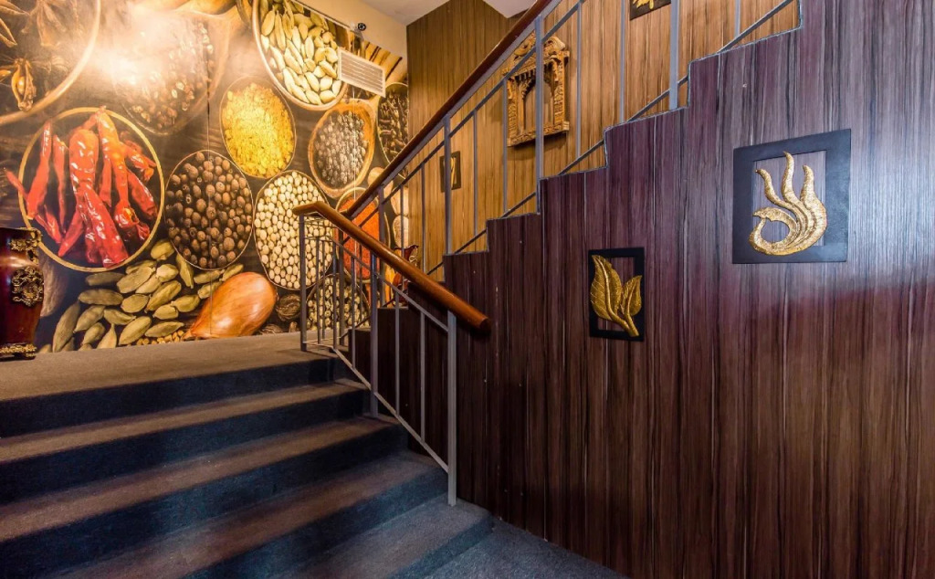ZEN Rooms Metropol Hotel