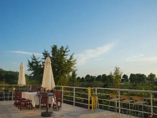 Yi lu sheng hua Homestay（Taihu Xishan Island Store）