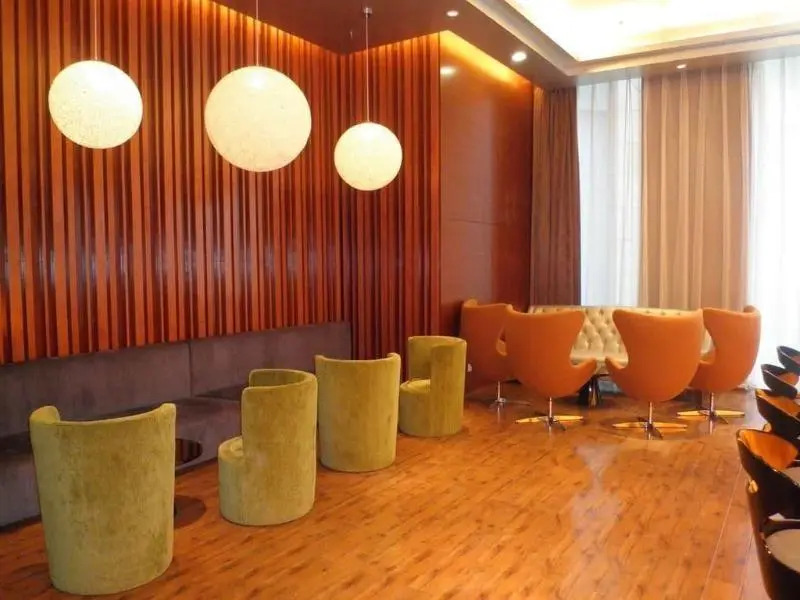 Jinjiang Metropolo Hotel Wuhan Jingkai Wanda Sport