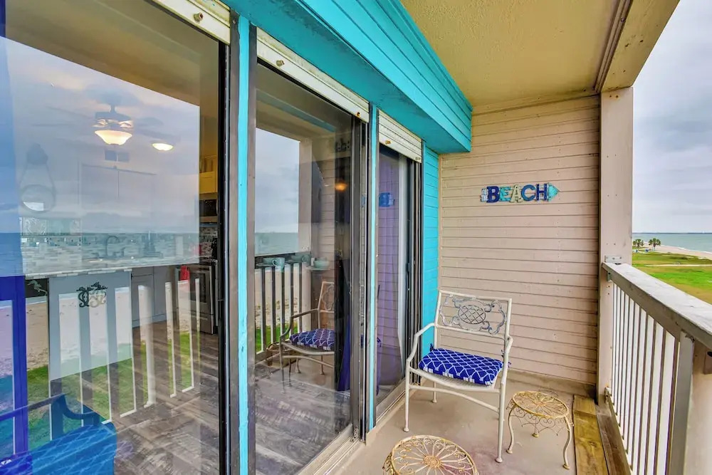 Waterfront Corpus Christi Escape w/ Pool Access!