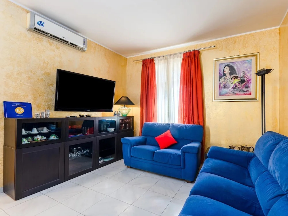 Beautiful Holiday Home in Catania with Barbecue
