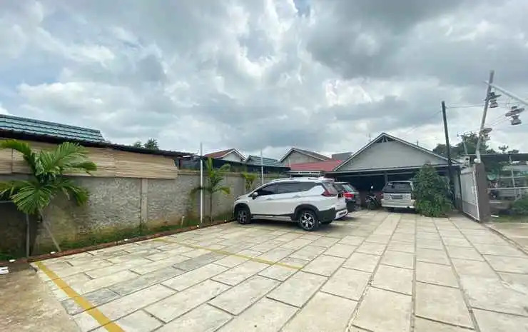 Oyo 3195 Pondok Penginapan Strongkeng Syariah