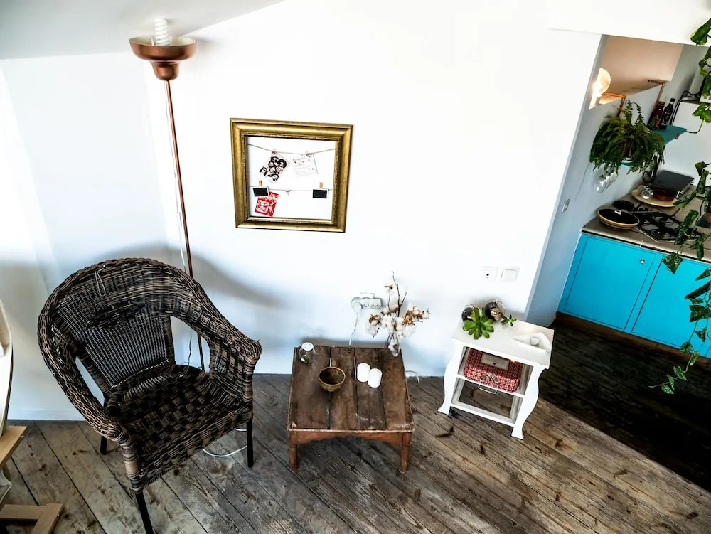SeaLoft Boardwalk Apt Near the beach