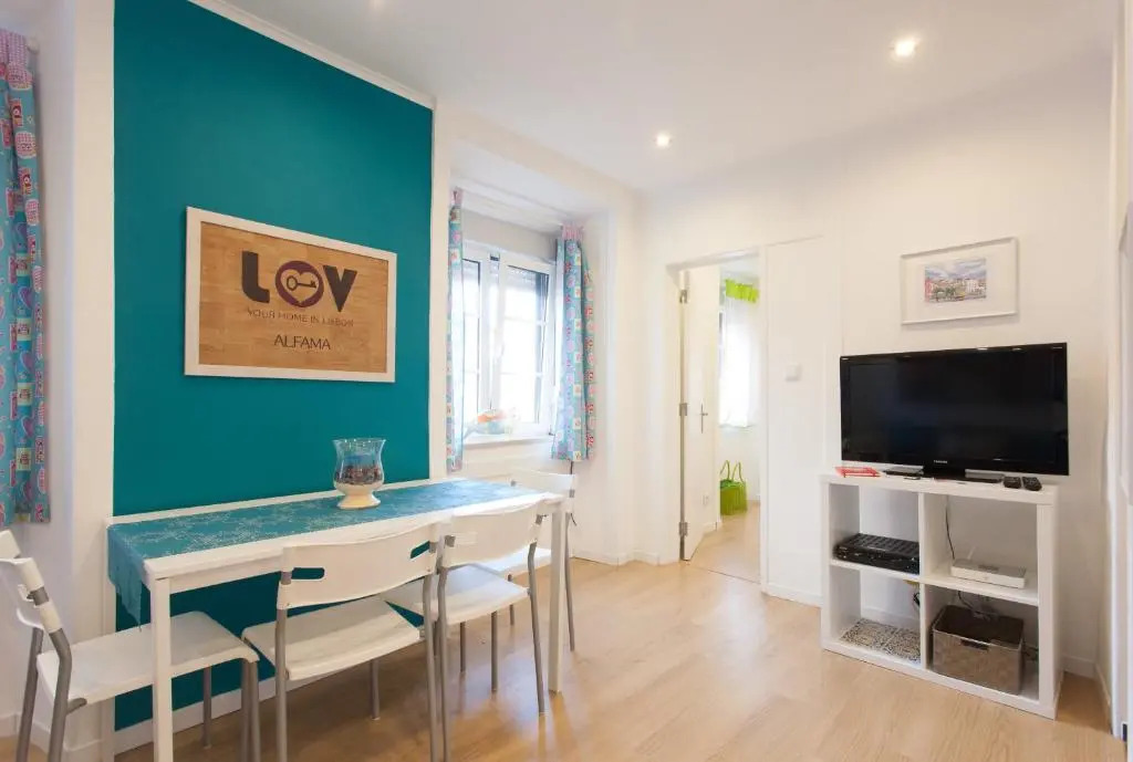 LovAlfama, at home in Lisbon Apartments