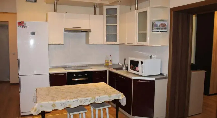 Houseroom I
