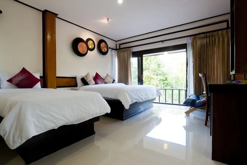Lampam Resort