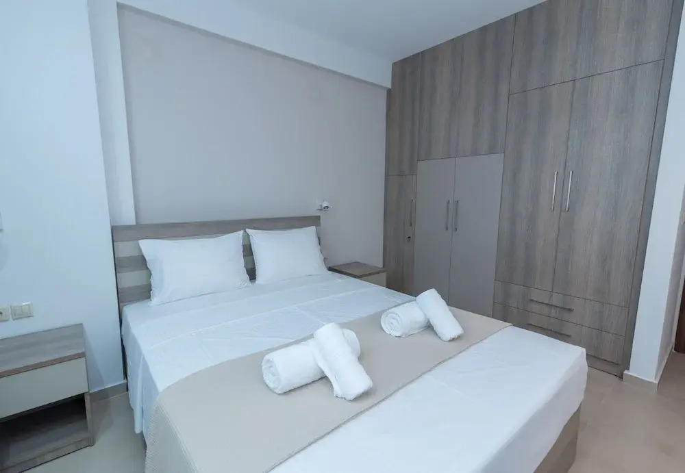 Kallis Apartments