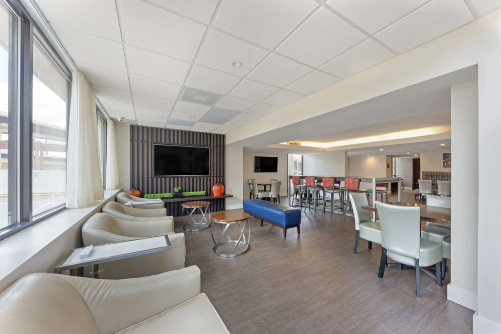 Best Western Plus Austin Central