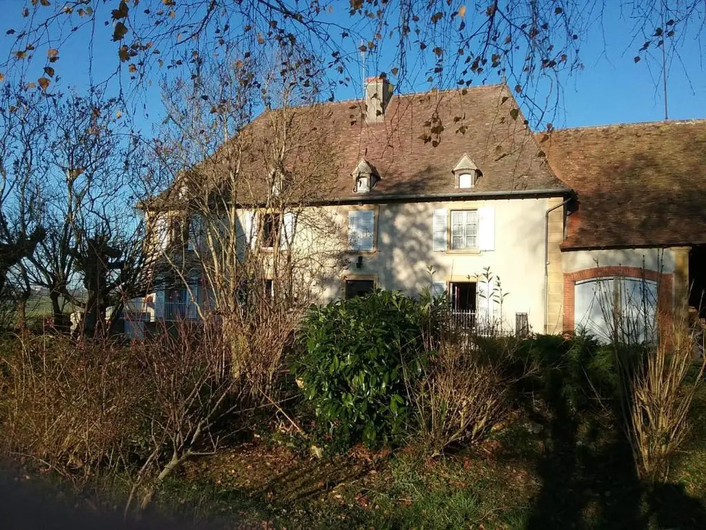 Propriete Familiale Merle Proche Paray Le Monial
