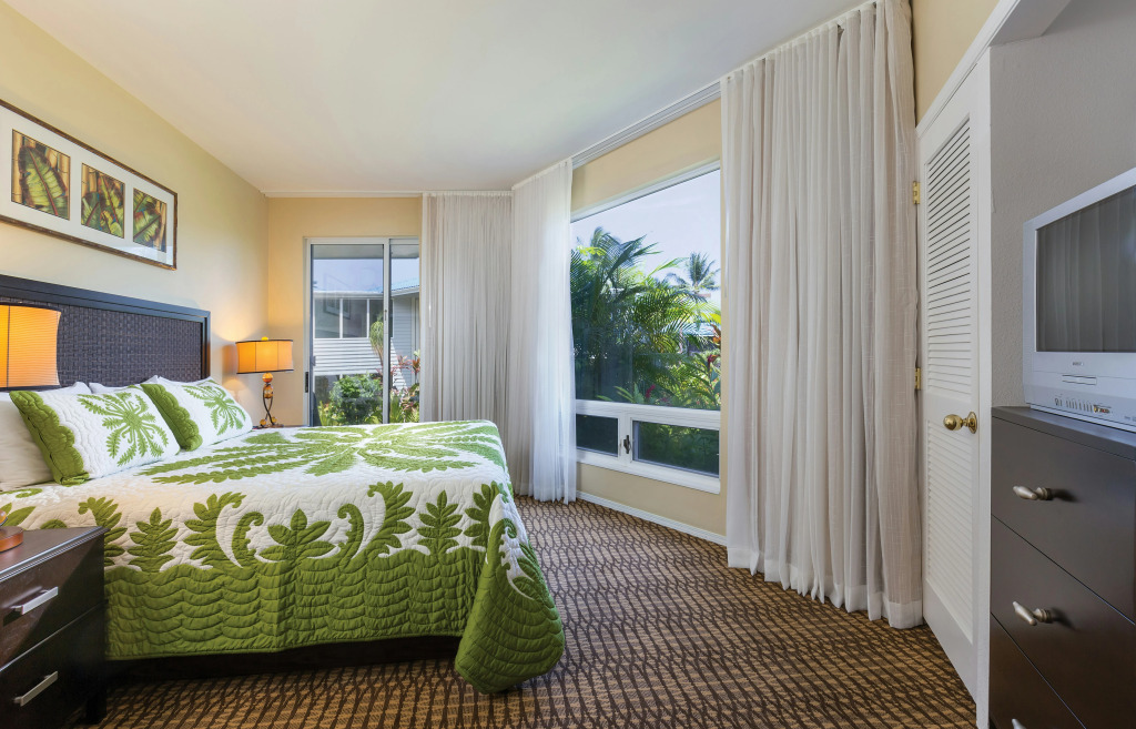 Holua Resort