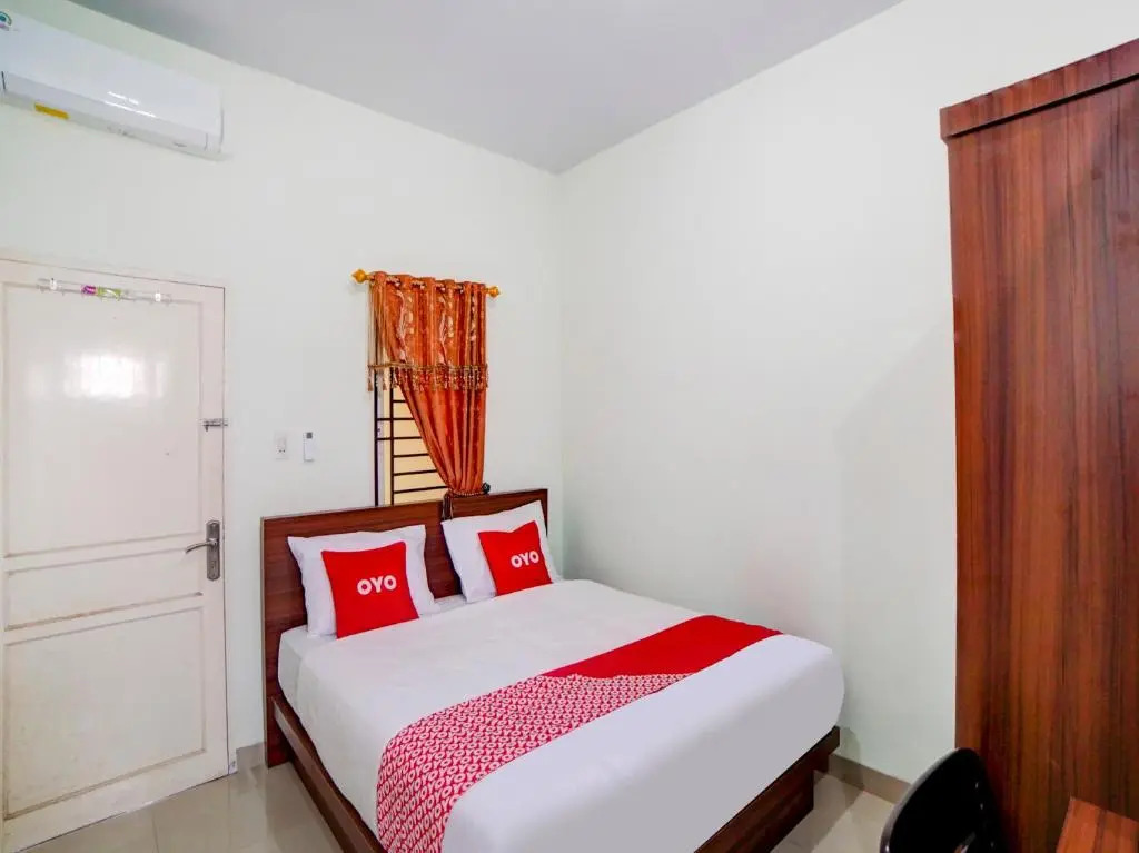 RedDoorz At Teratai Homestay Medan Amplas