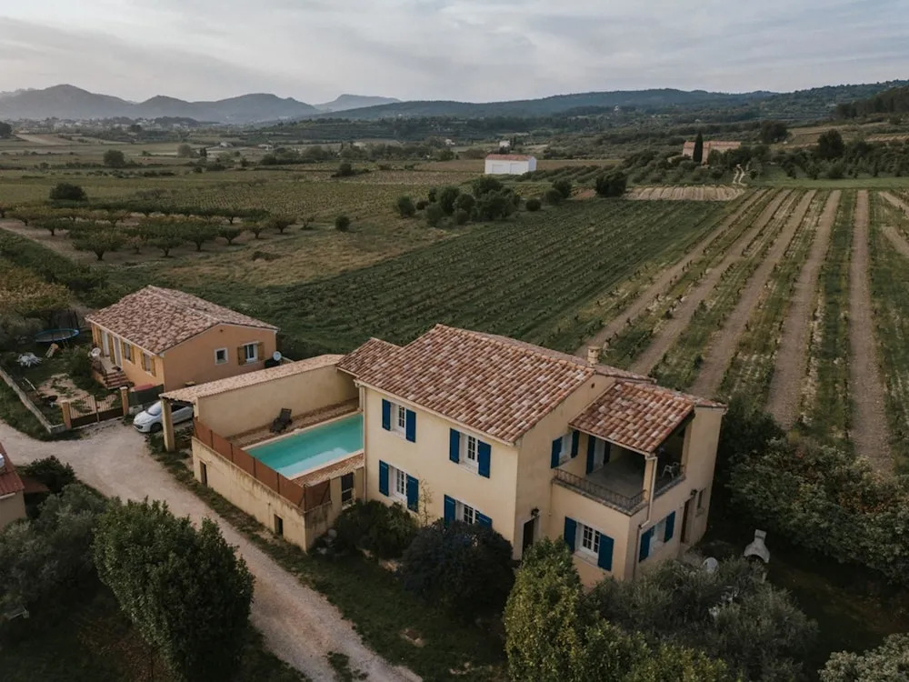 House With 3 Bedrooms in Saint-pierre-de-vassols, With Private Pool, E