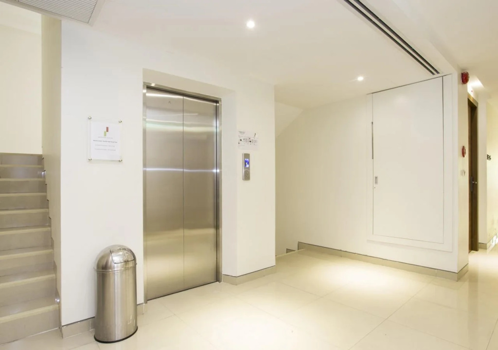 Marvin Suites Hotel