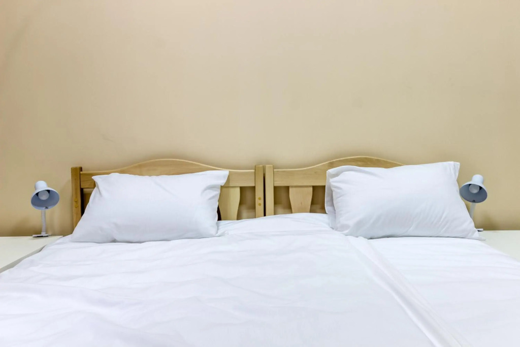 Hostel Best time
