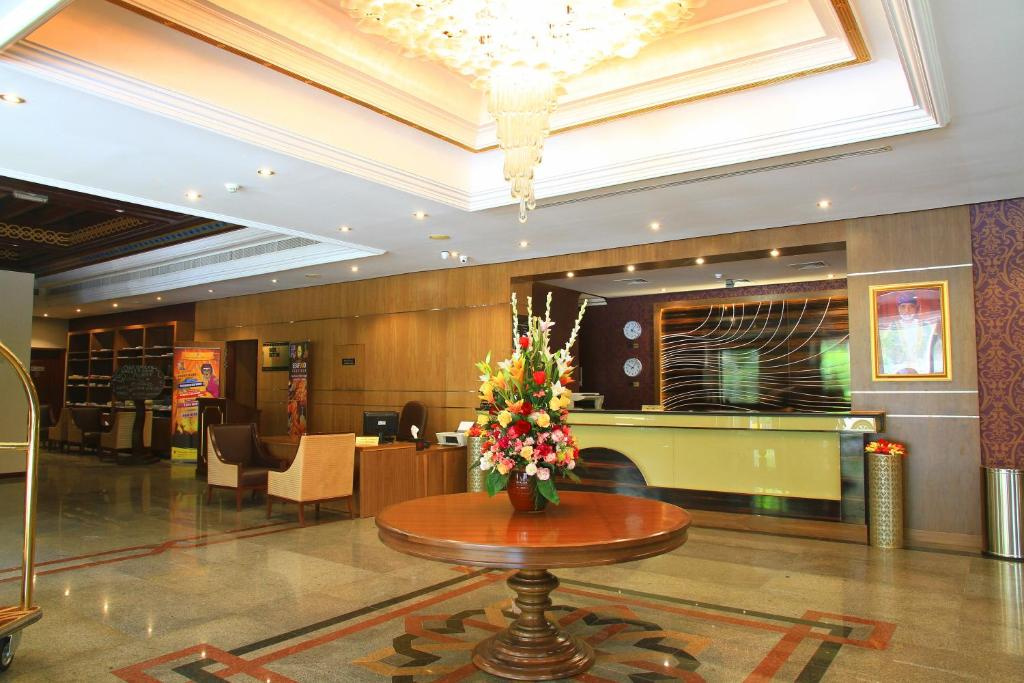 Ramee Guestline Hotel Qurum