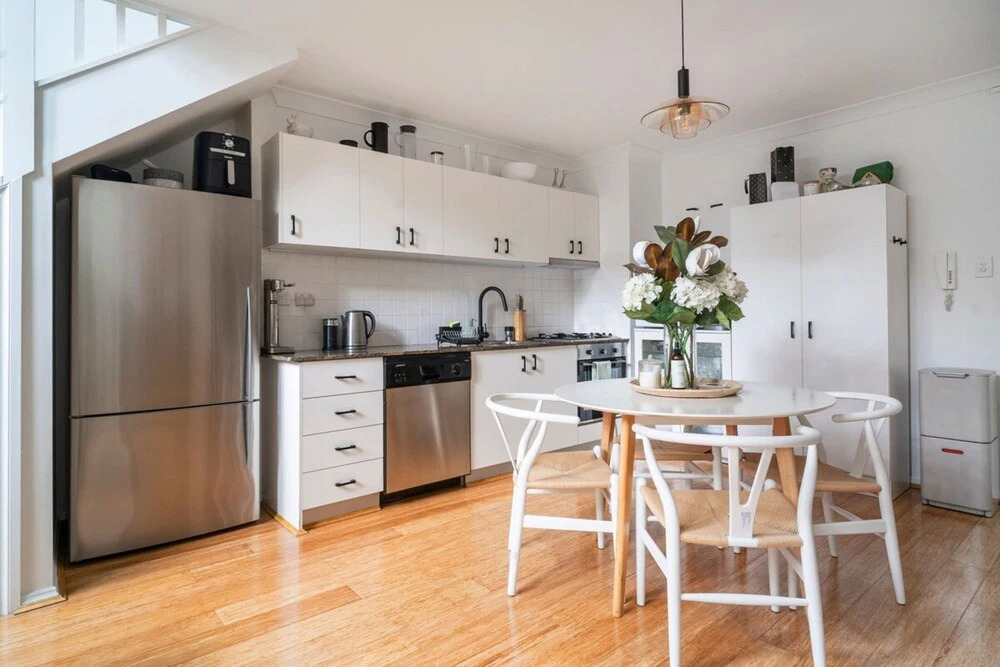 Loft Style Apartment in the Heart of Surry Hills