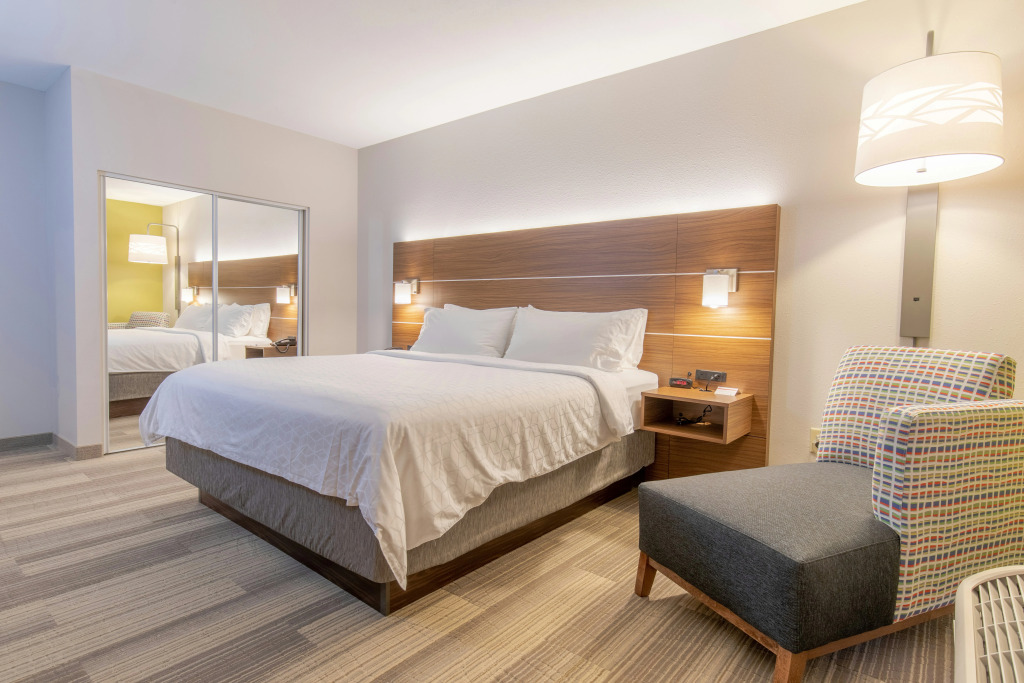 Holiday Inn Express Johnson City by IHG