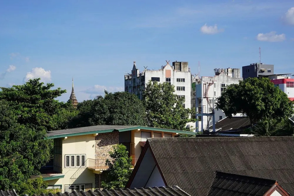 Slee Hostel Chiangmai - Adults Only