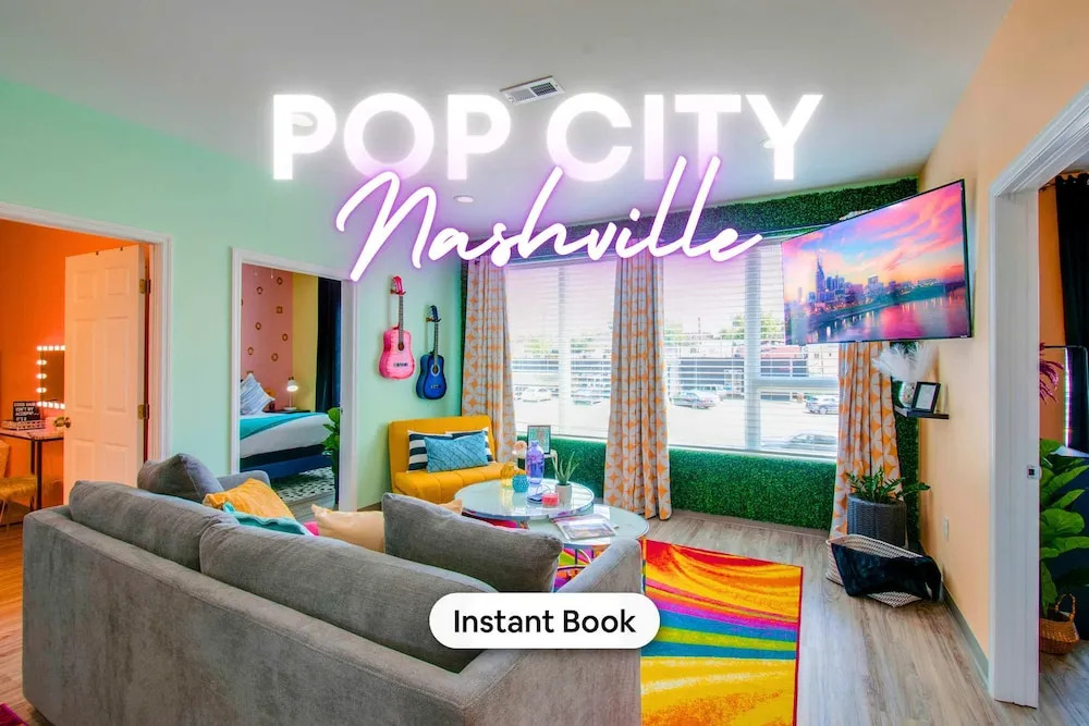 NEW 4 Bedroom Apt Near DT Walk to Restaurants