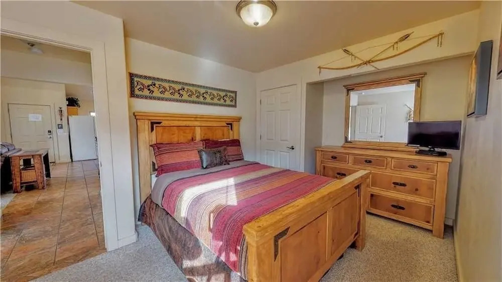 Roberts Roost ~ W4 3 Bedroom Condo
