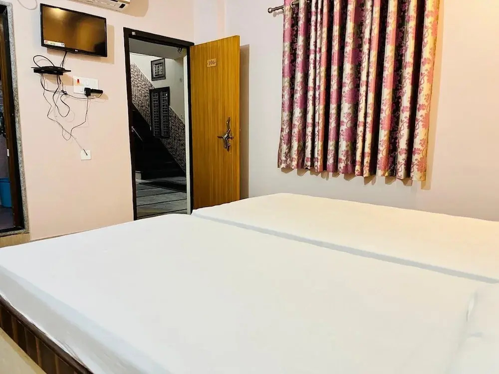 Krishna guest house 2