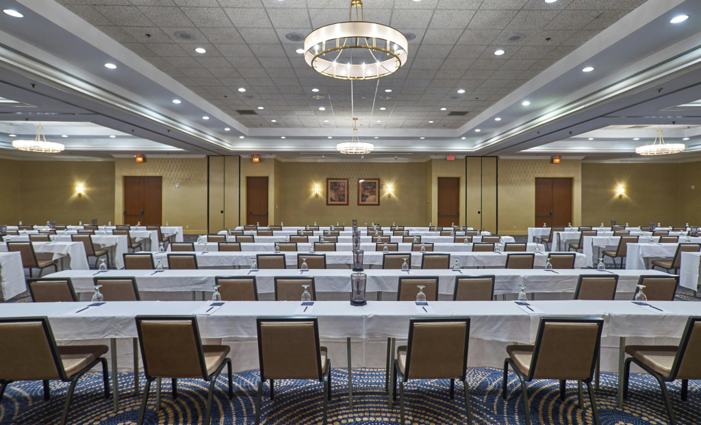 Hilton Knoxville