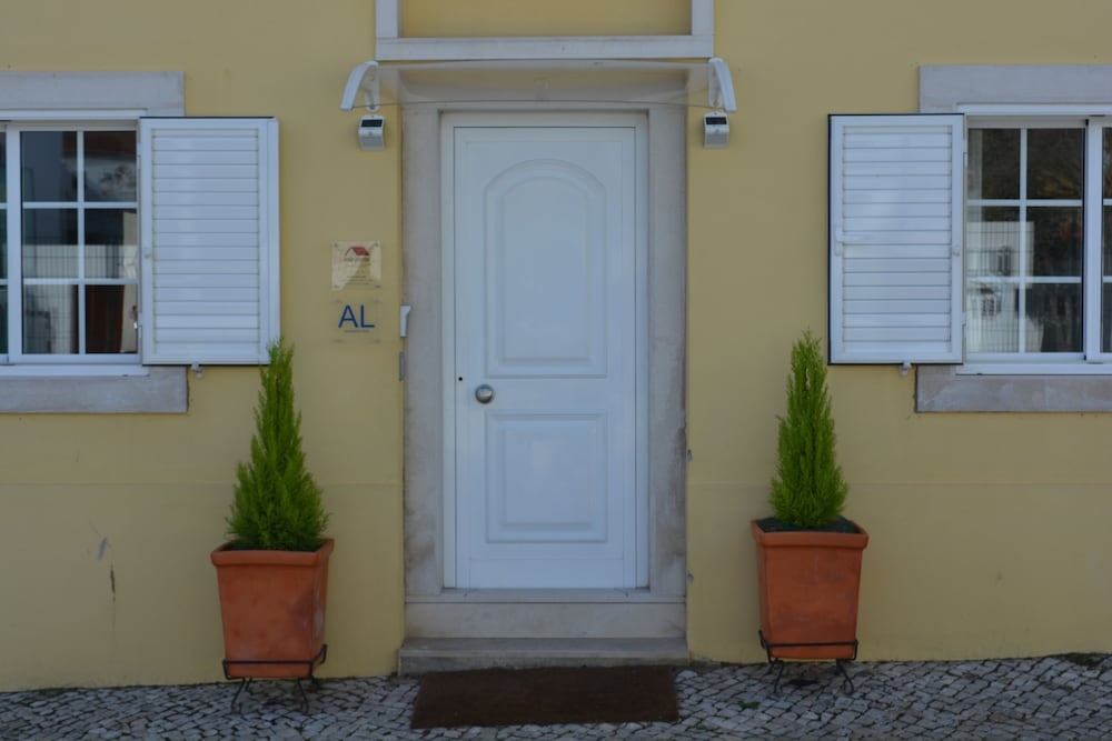 Jose & Ester House