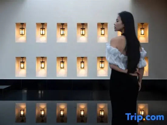Yichuan·Hoshino | Mountain View Sunshine Golden Peak · Designer Homestay