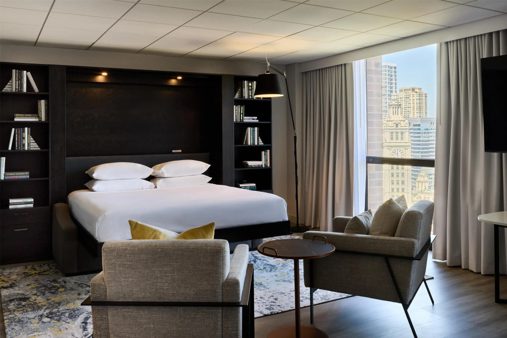 Hyatt Regency Chicago