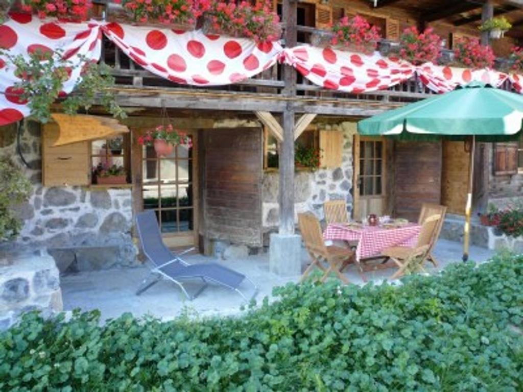 Appartement Le Grand-Bornand, 4 pièces, 6 personnes - FR-1-467-87
