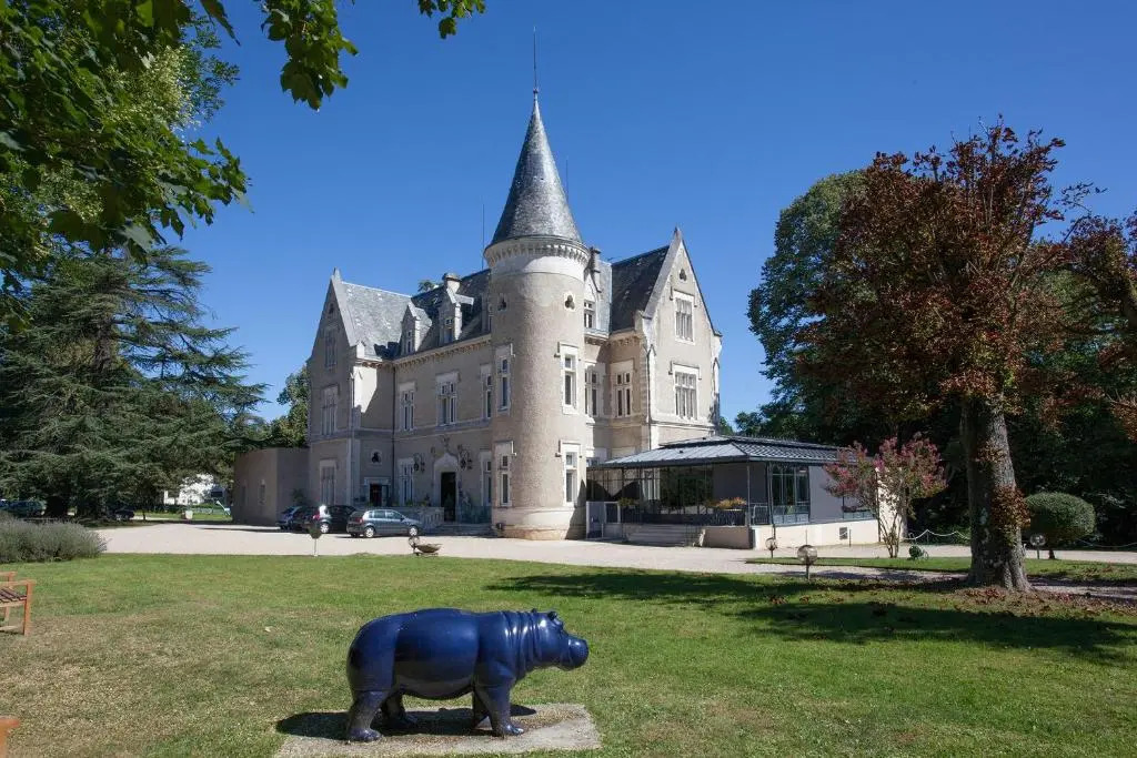 Château des Reynats