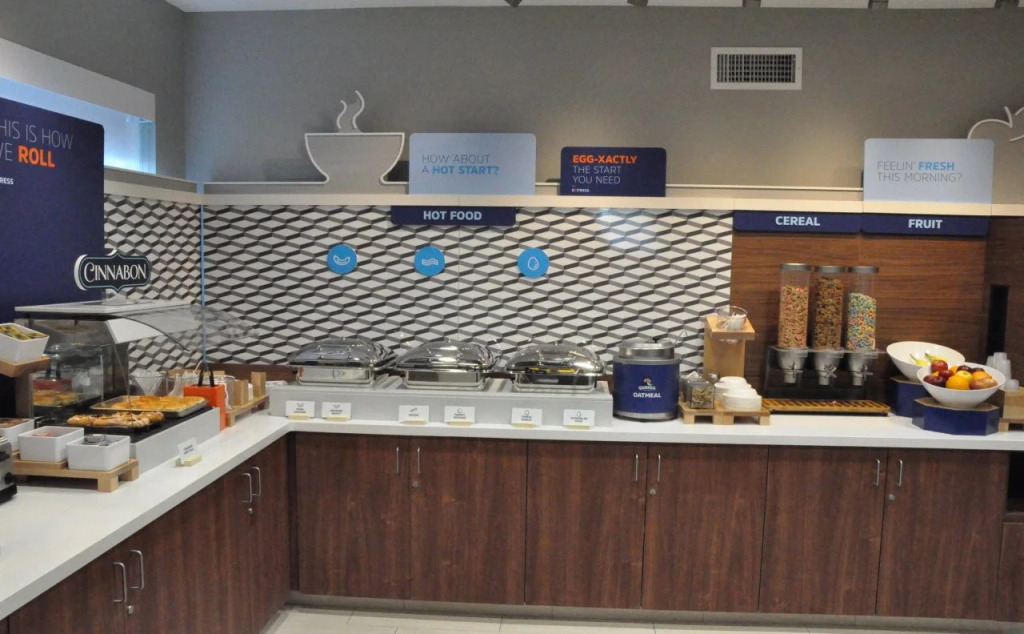 Holiday Inn Express & Suites Jackson by IHG