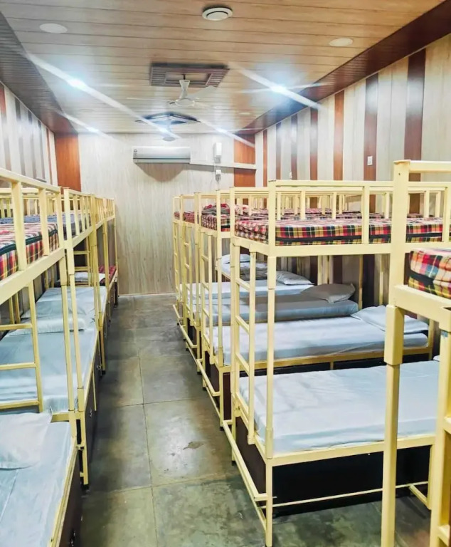 Shree Niwas Home Stay