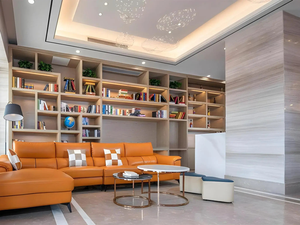 Kyriad Hotel (Guangzhou North Railway Station Metro Station)