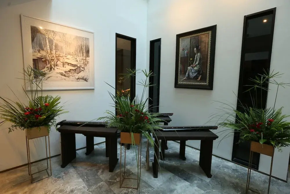 Meetour Hotel