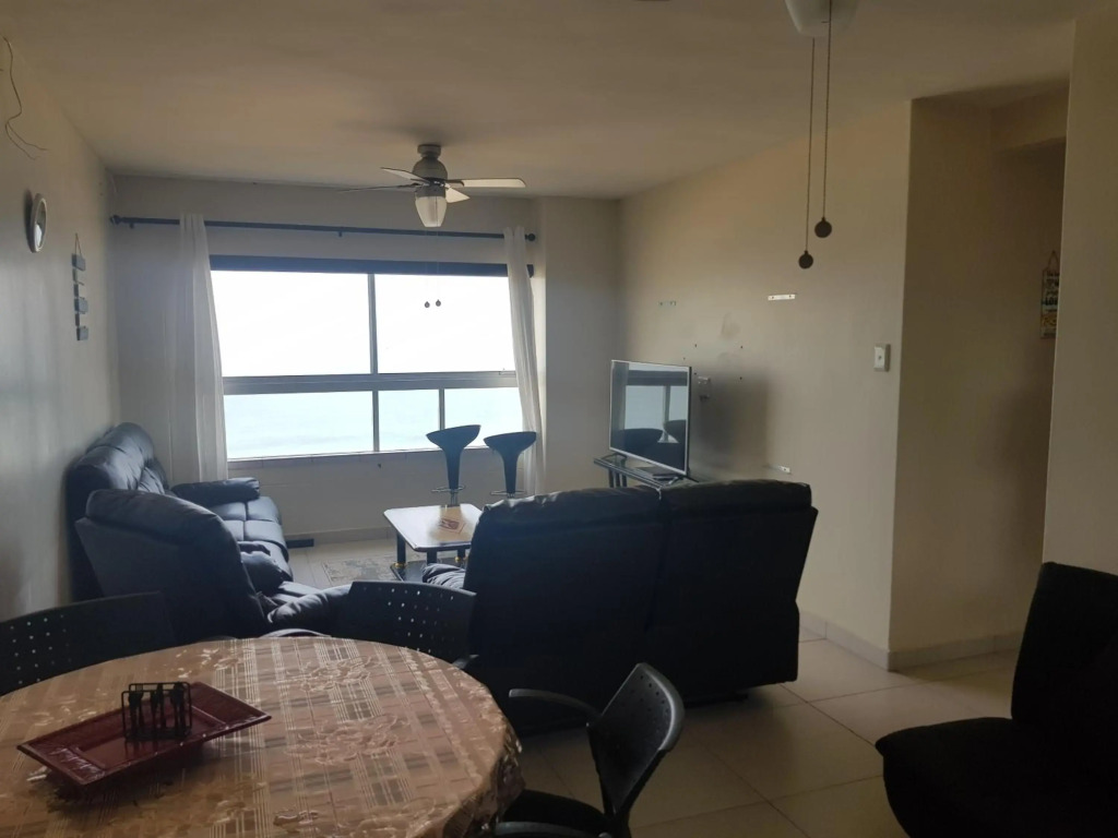 Pam's Beach Flat