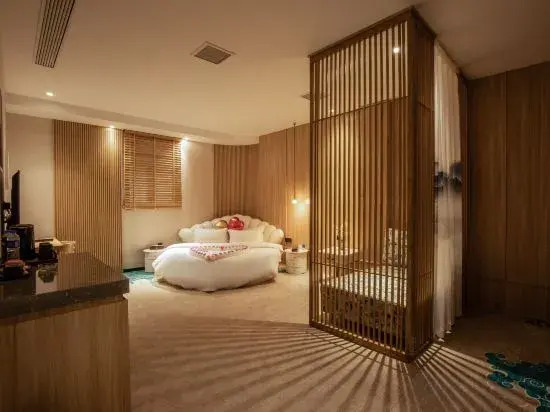 Aoweisi exquisite hotel (Luoyang Qinling Road subway station store)
