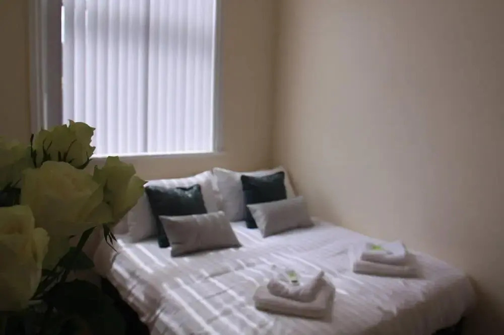 The Manchester St Petersgate - Sleeps up to 6 Close to Train Station Very Central