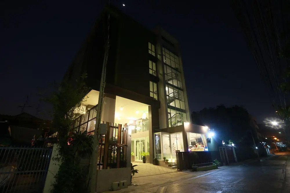 S50 Sukhumvit