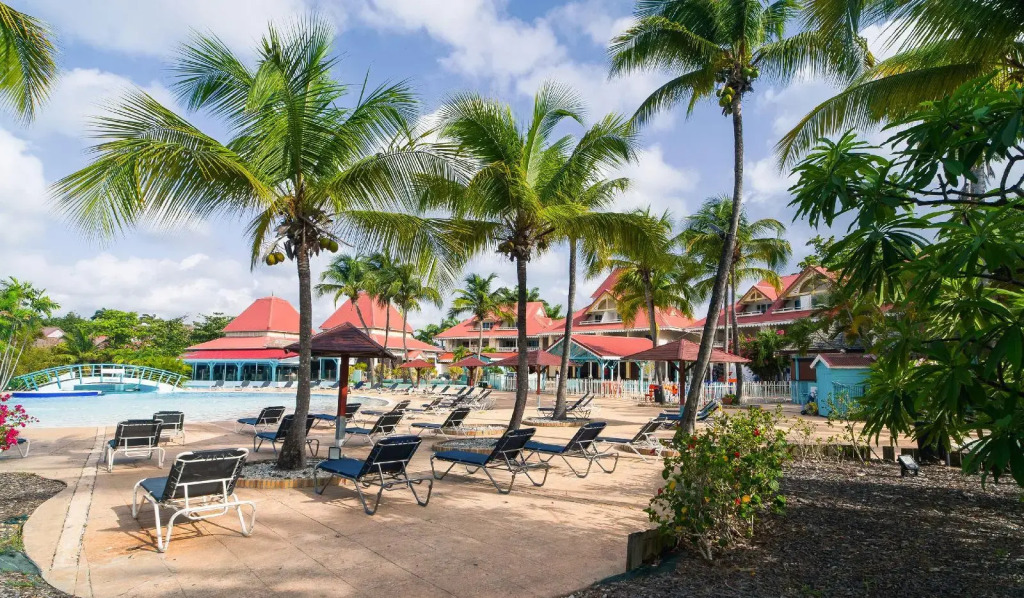 Pierre & Vacances Residence Premium Les Tamarins