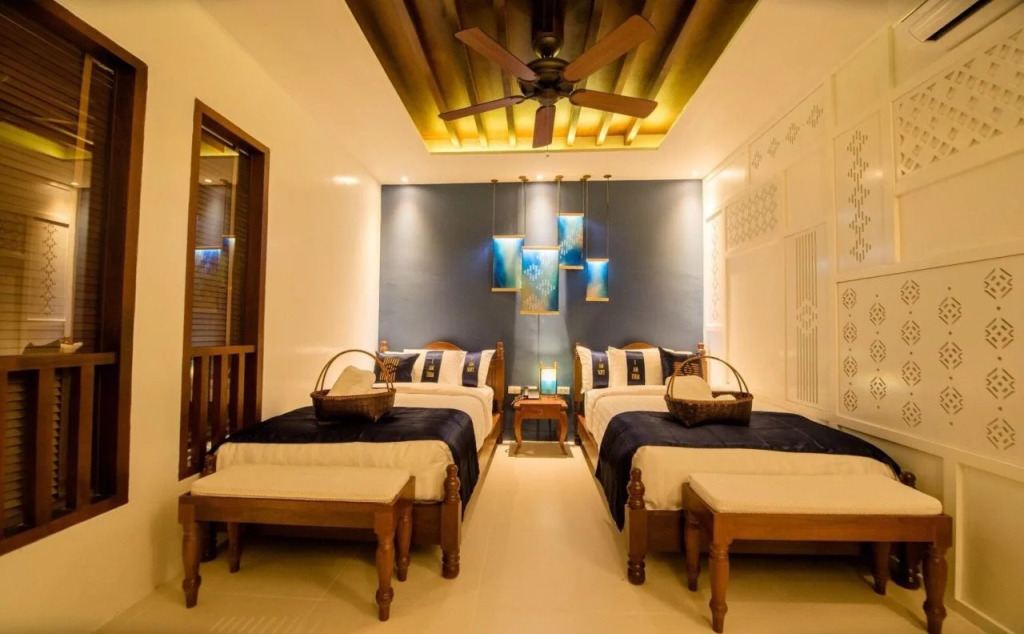 Pah Hotel