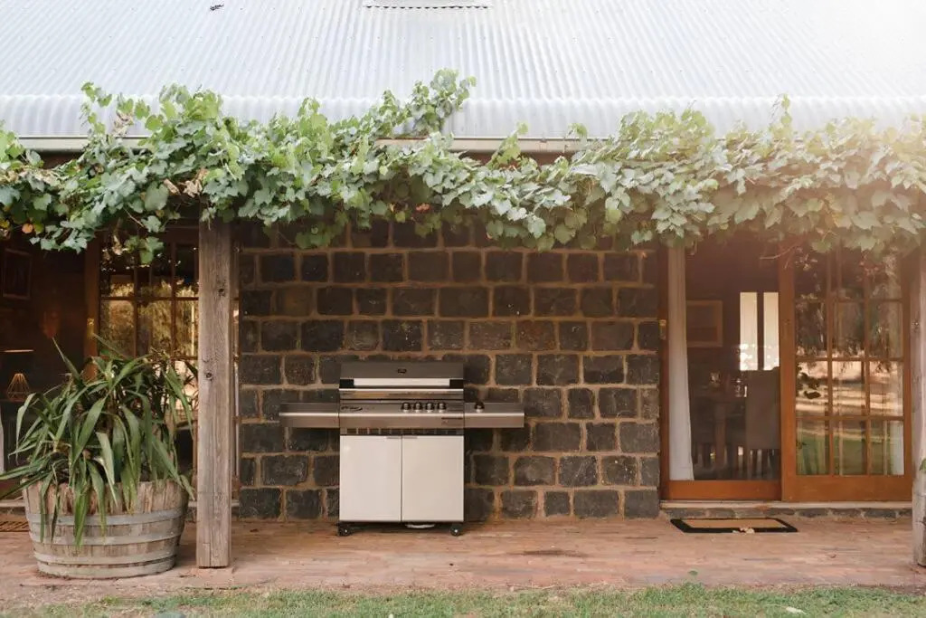 Gumstead House