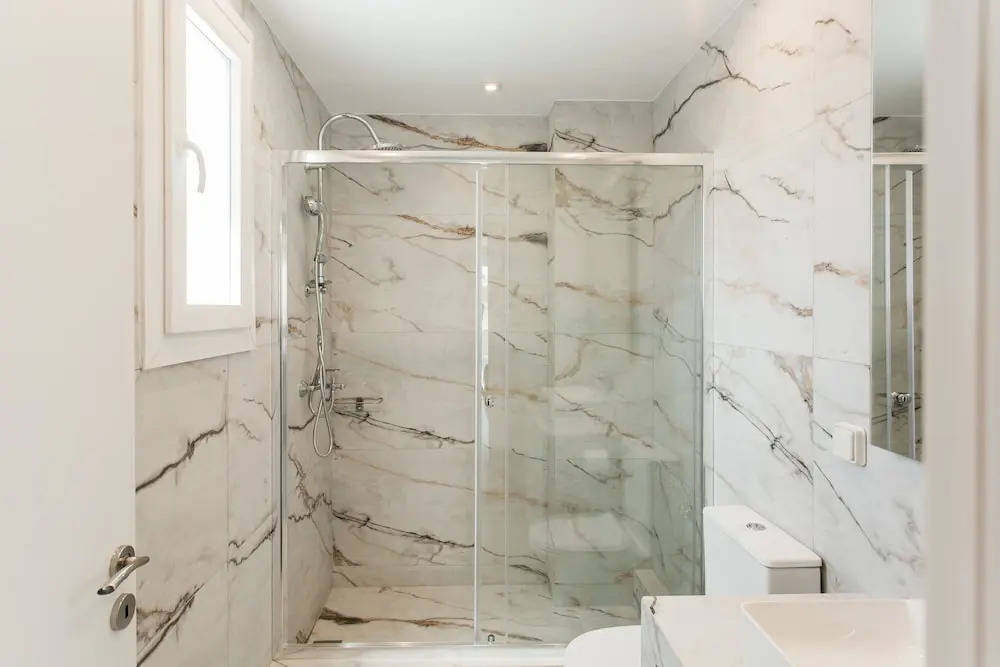WYZ Athens Apartments by UPSTREET