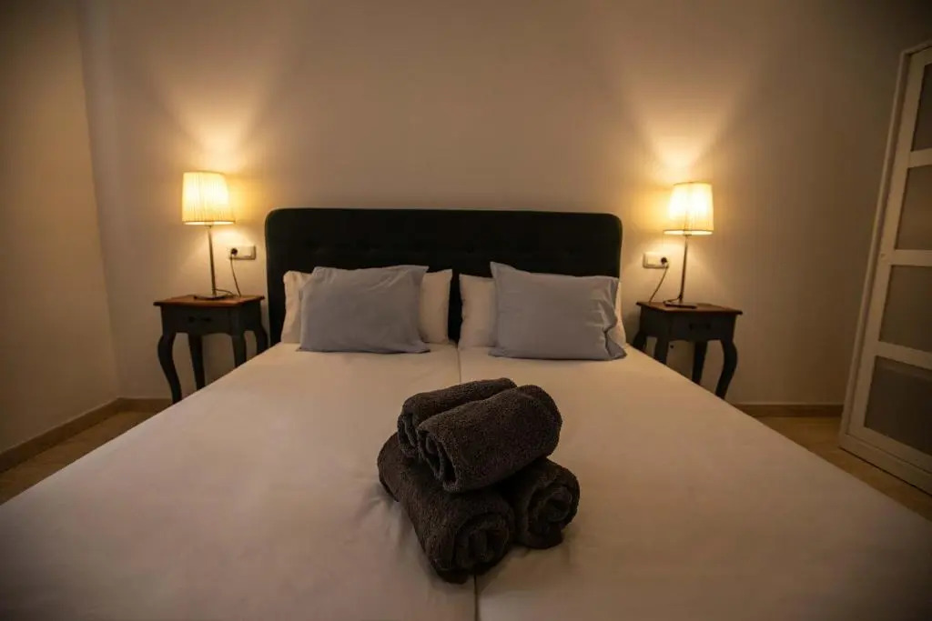 Home FTV, by Comfortable Luxury