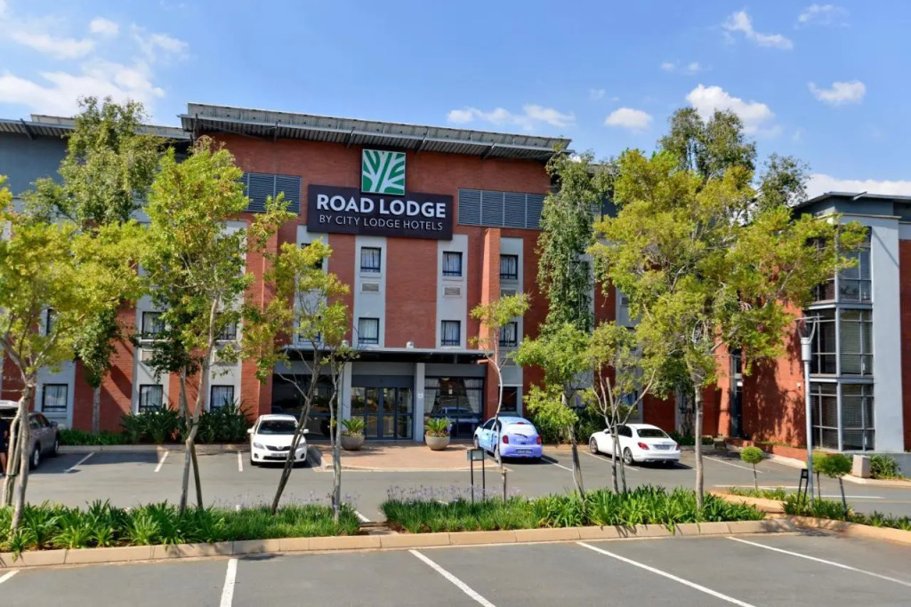 Road Lodge Centurion