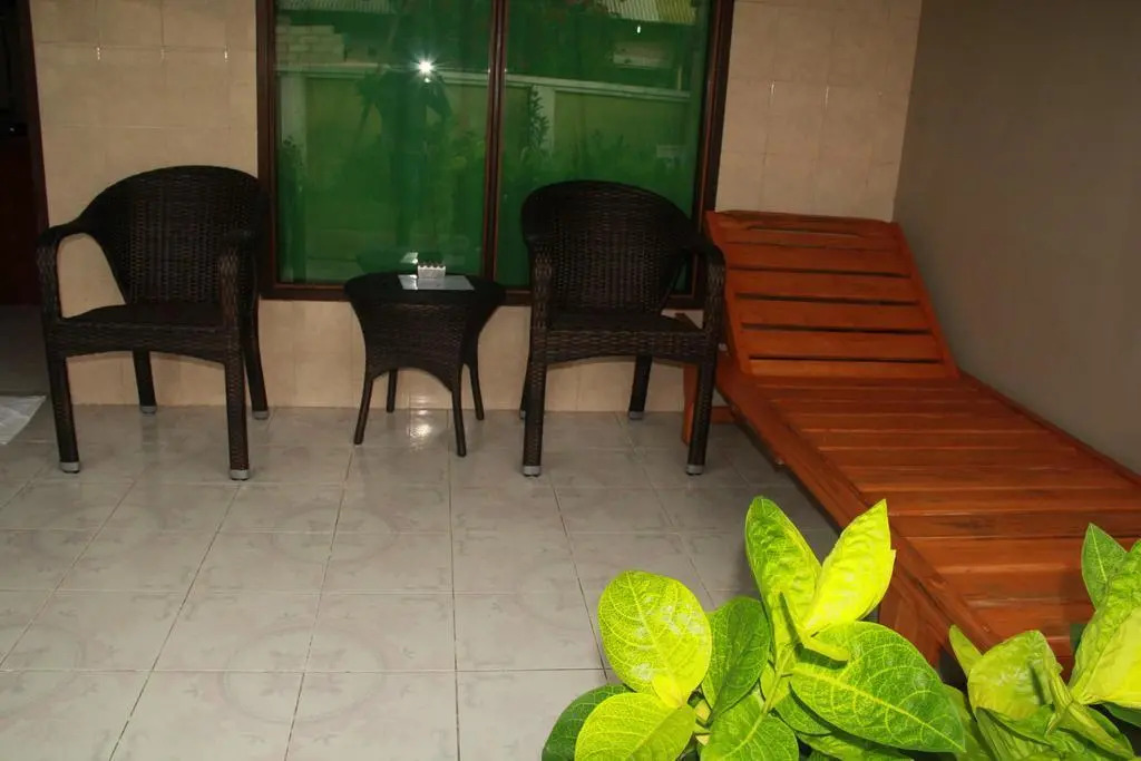Giliano Residence