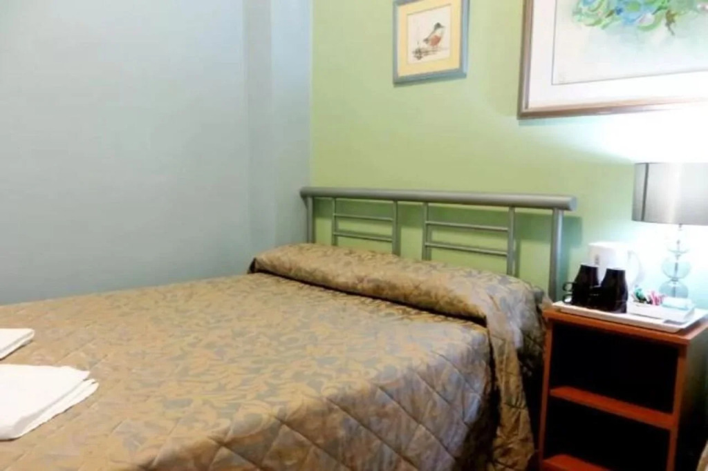 Corbigoe Hotel