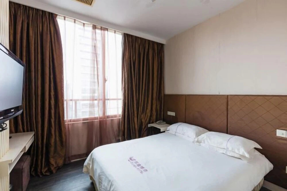 Silver Hotel