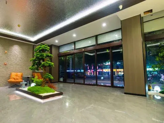 Fuyijia E-sports Hotel (Gongyi Huochang Road Tongben Road Store)